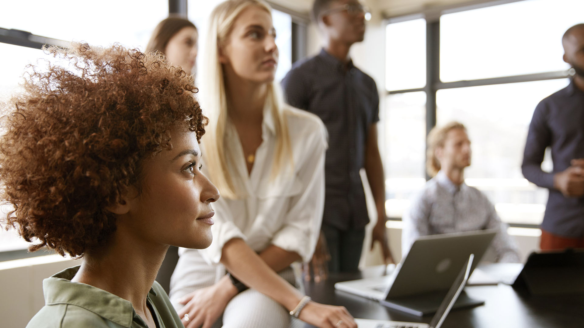 Die 8 wichtigsten Fragen für die Bewertung eines Payroll-Anbieters