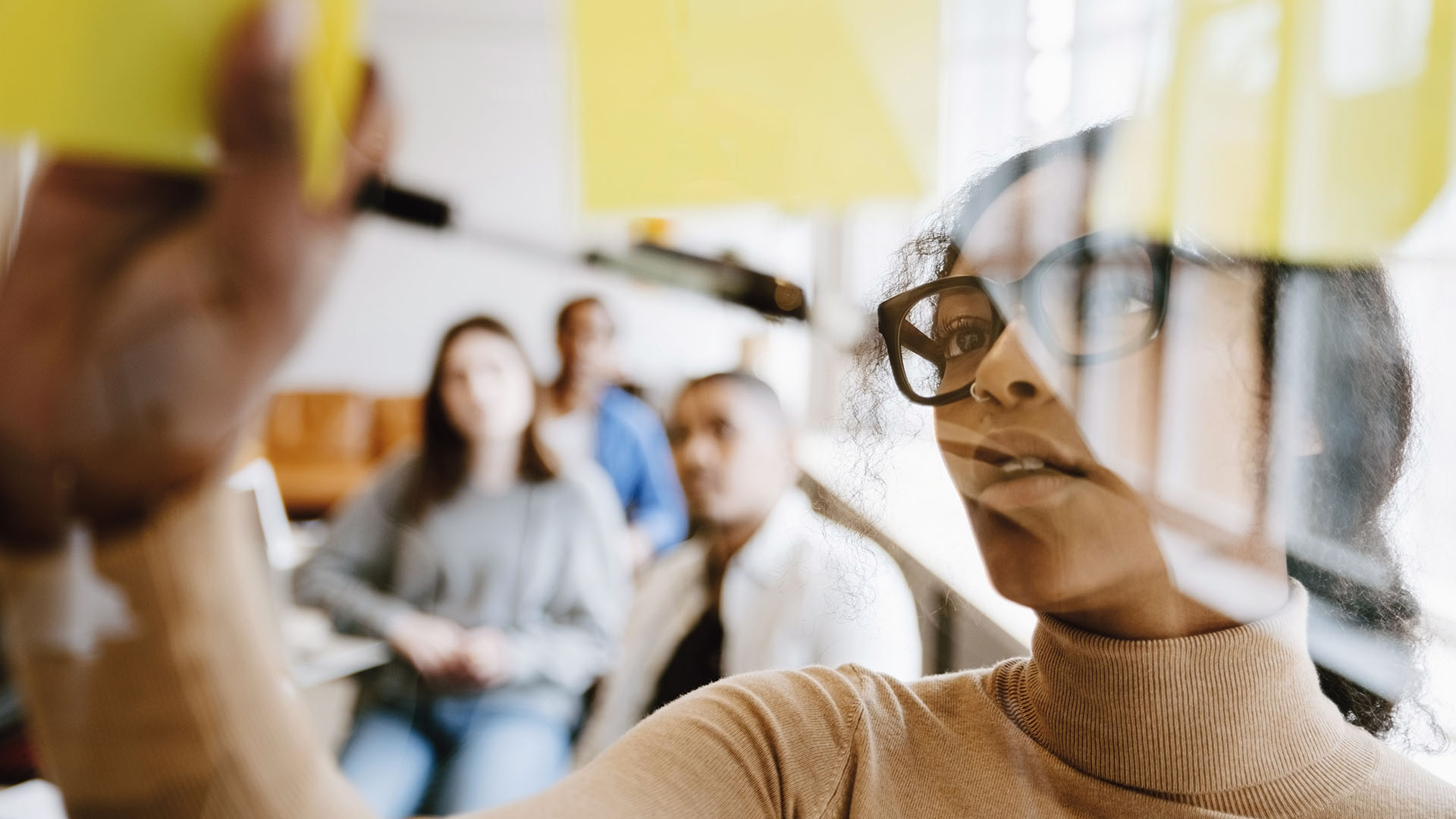 10 critères pour choisir un partenaire d’automatisation pour les RH et le service financier